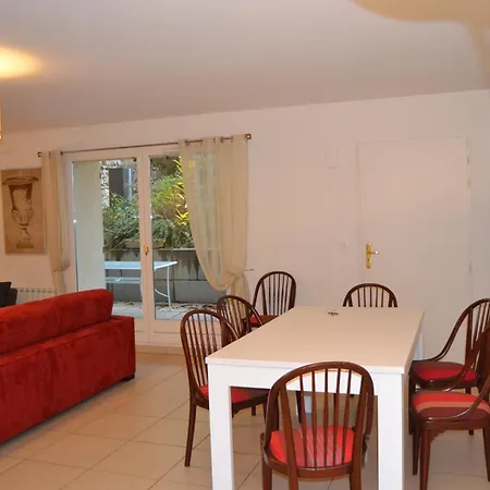 Aparthotel Aix *
