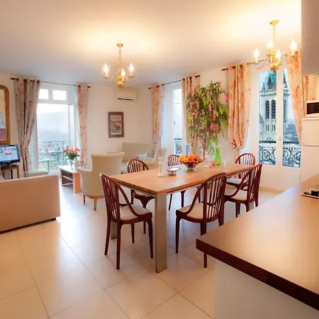 Aix Aparthotel *