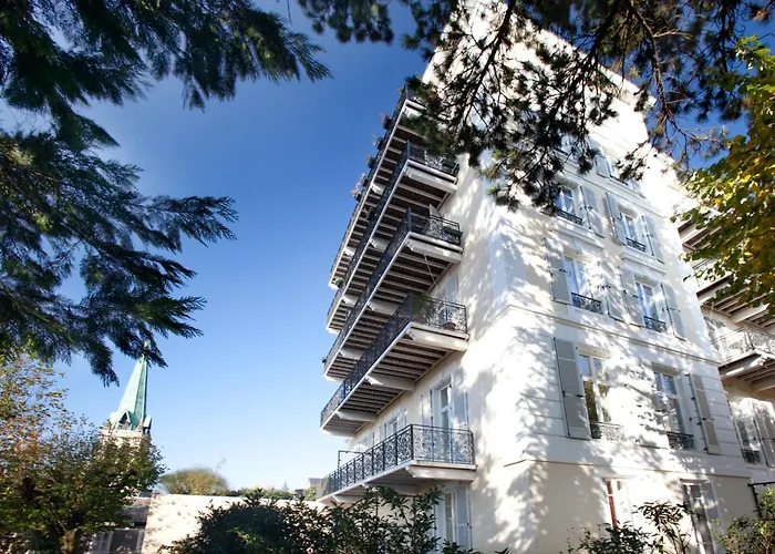 アパートホテル Aix エクスレバン